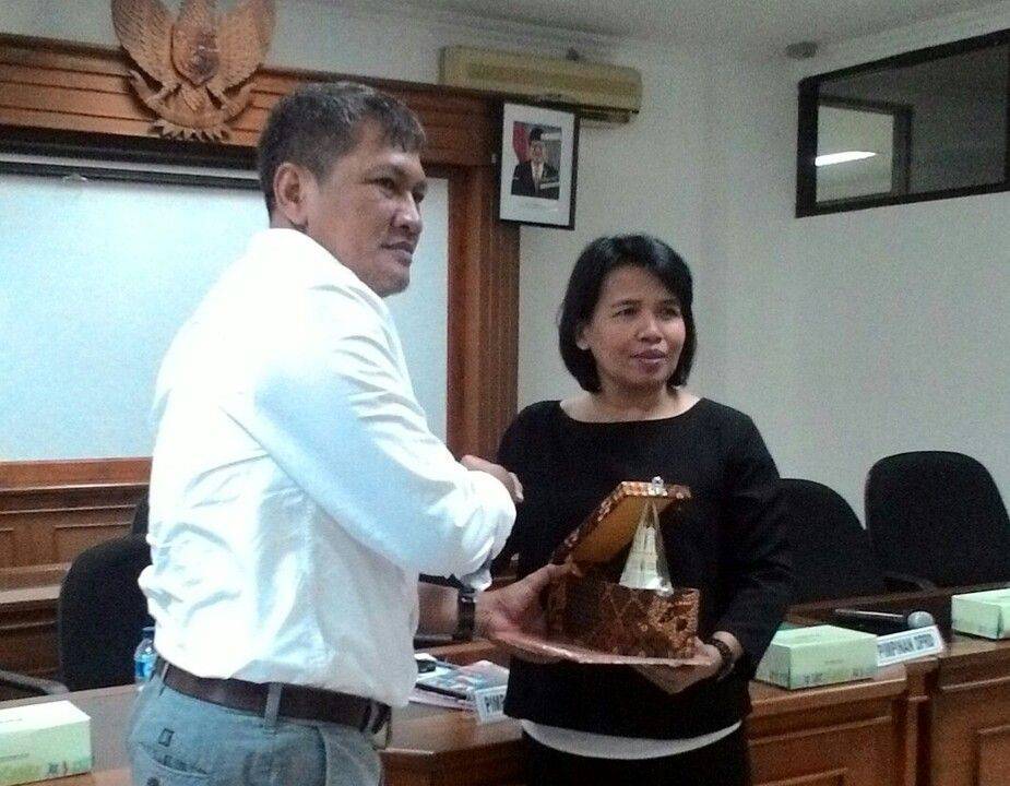 Perempuan berpolitik