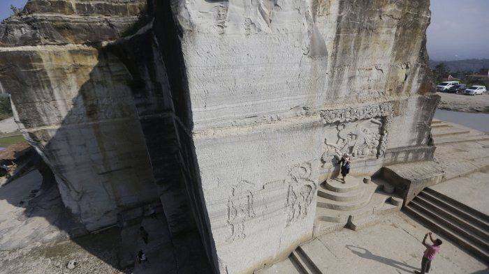 wisata-yogyakarta-tebing-breksi-dipercantik-ukiran-wayang_20180603_082044