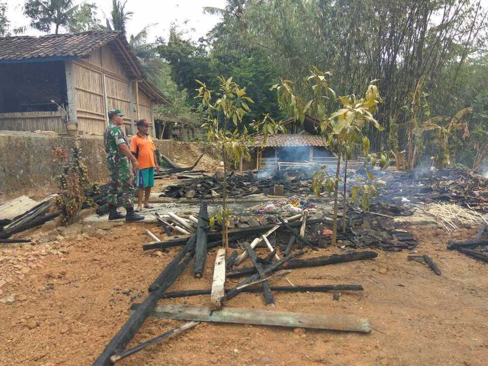 Kebakaran ngrotorejo