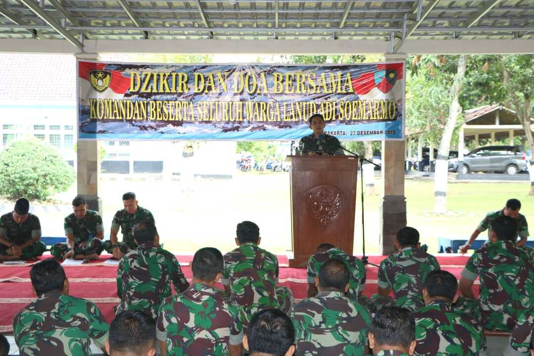 271218tni au doa bersama