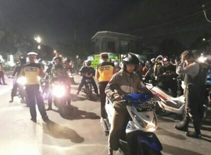 Razia bunderan tanjunganom