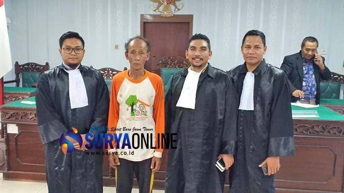 tukang-becak-pohon-pisang-pamekasan padla