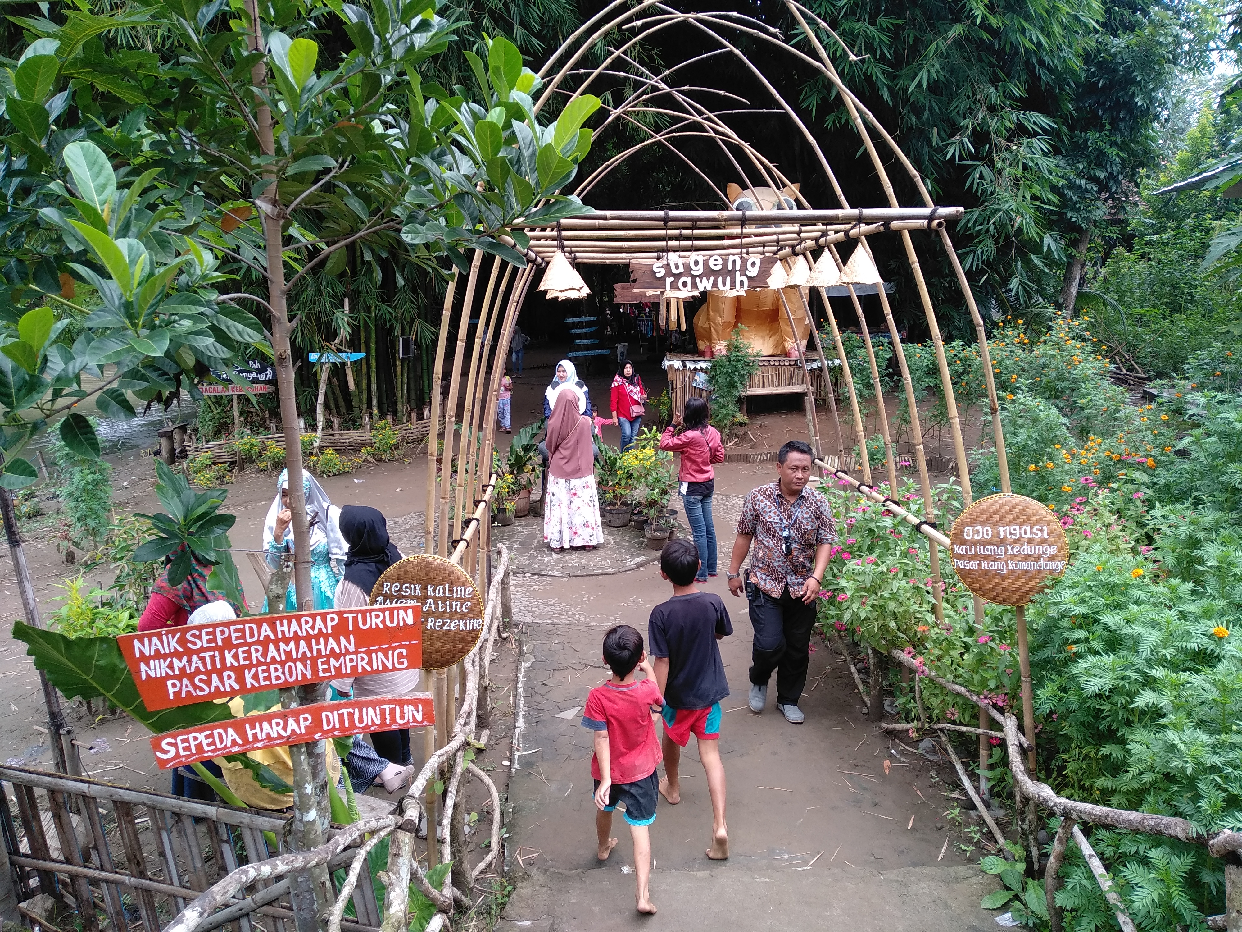 Tempat Wisata Di Piyungan Jogja Area Wisata Asia