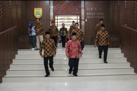 Gedung dprd sukoharjo