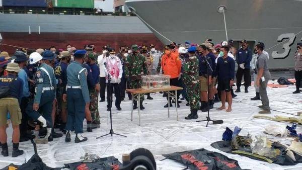 1201 - black box - a