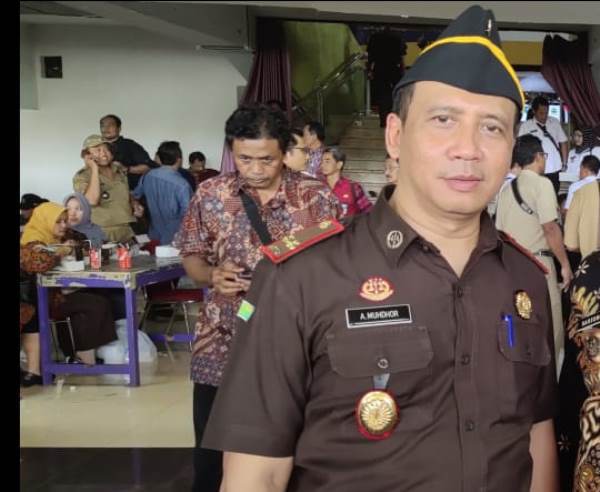 2101 - ahmad muhdor - a