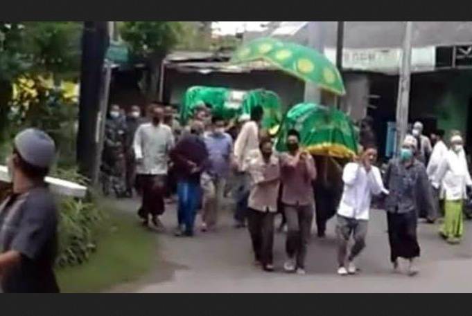 pasangan sehidup semati di bojonegoro