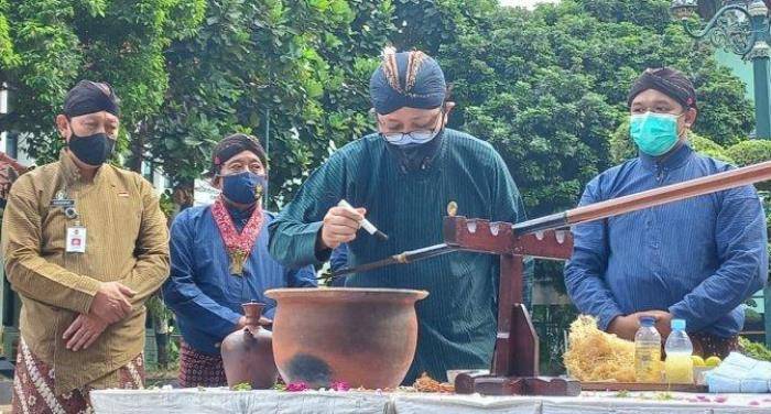 0309 - jamasan jamasan, pemkot Yogyakarta, Kyai Wijoyo Mukti