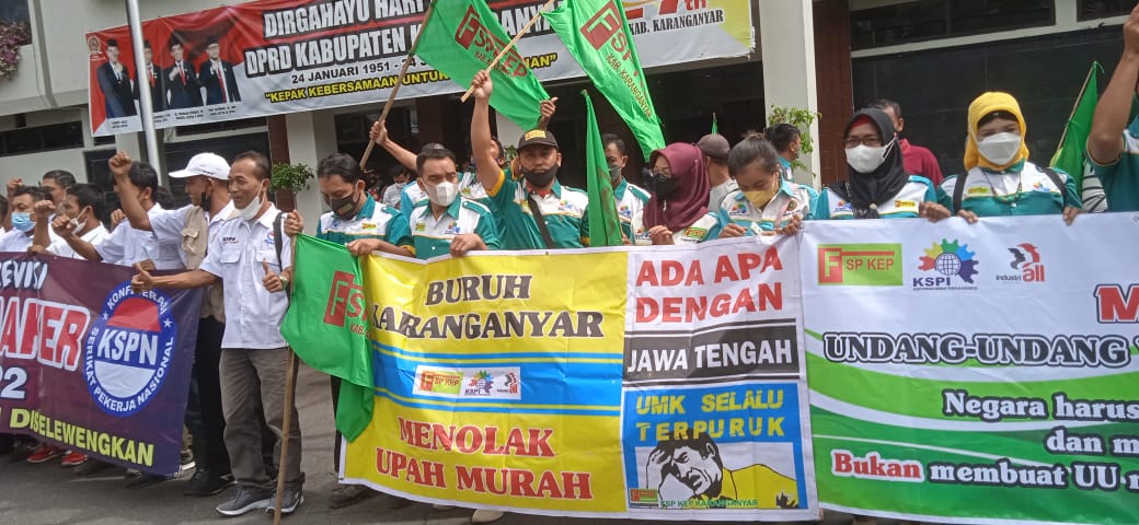 Puluhan Buruh Datangi DPRD Karanganyar, Tolak Permenaker Nomor 2 Tahun ...