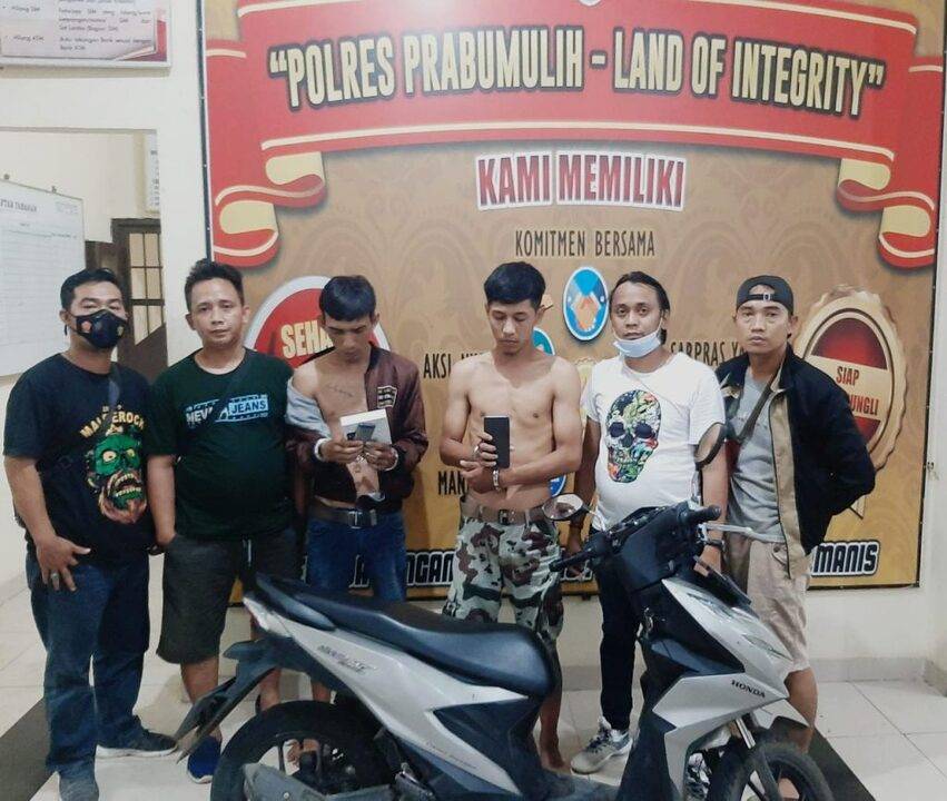 WhatsApp-Image-2022-02-14-at-16.06.06-2-1024x866