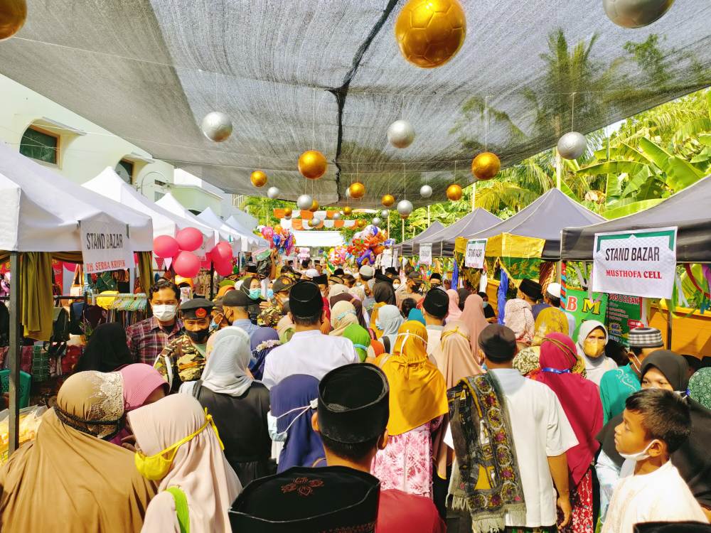 Dibuka Bupati, Bazar Ramadhan Di Desa Jetak Sidoharjo Rame Pollll ...