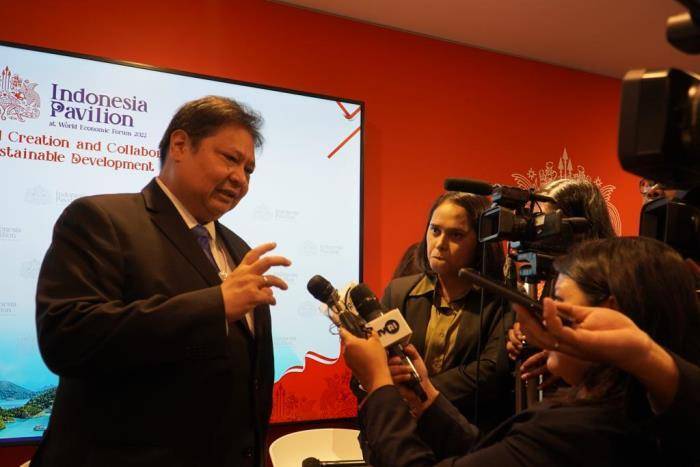 2604 - airlangga lagi