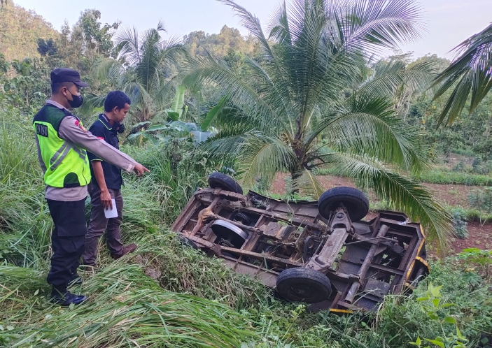 Serkel masuk jurang Serkel masuk jurang
