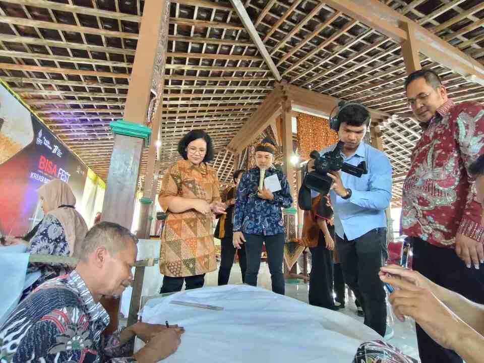 IMG_COM_20220721_2001_15_7884