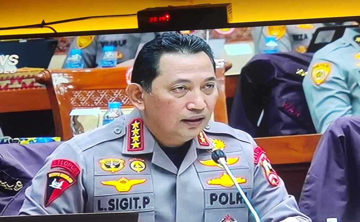 IMG_COM_20220826_0206_11_6933