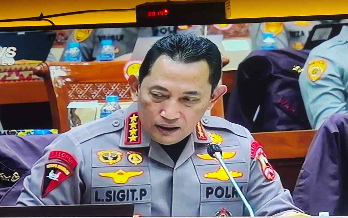 IMG_COM_20220826_0206_11_7644