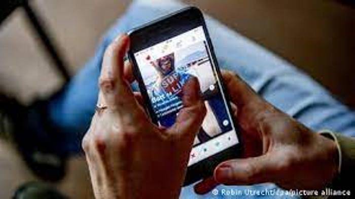 1810 - aplikasi kencan