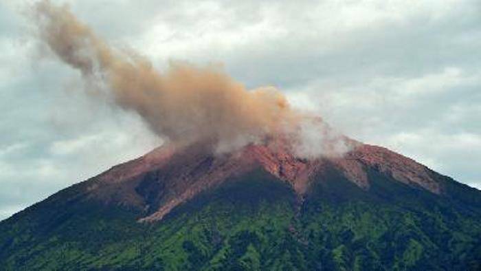 0111 - gunung kerinci