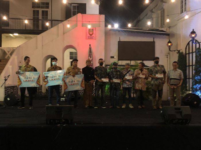 1011 - pameran foto1