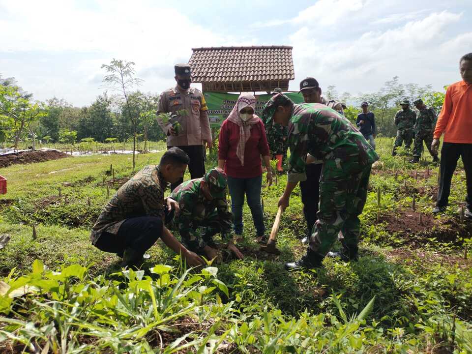 Hari pahlawan Hari pahlawan