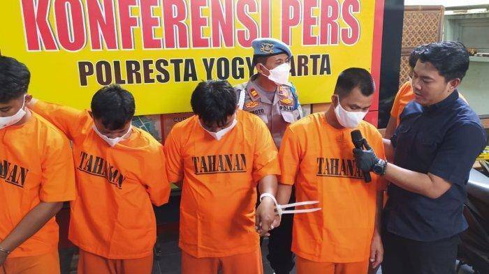 0302 - motor-diamankan