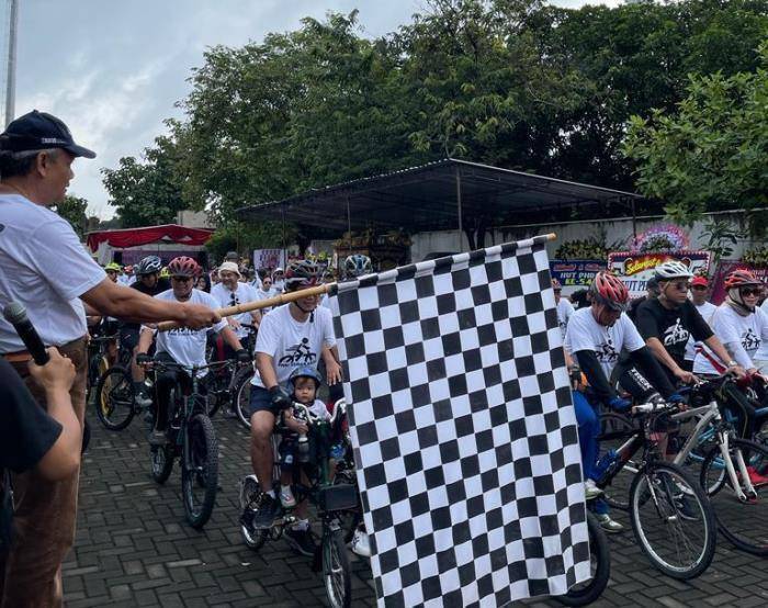 1202 - sepeda santai2 - start