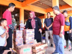Bupati Sragen, Kusdinar Untung Yuni Sukowati Kunjungi Korban Banjir di Sragen | Huriyanto/Joglosemarnews.com