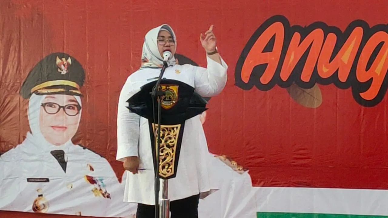 syukuran pasca kembali menerima penghargaan Adipura, pemerintah kabupaten (Pemkab) Sragen mengumpulkan ratusan ketua Rukun Tetangga (RT) dan Ketua Rukun Warga (RW) di Gedung Kartini Sragen, Kamis (16/3/2023) | Huri Yanto / Joglosemarnews.com