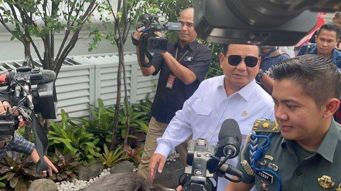 Menteri pertahanan Prabowo Subianto