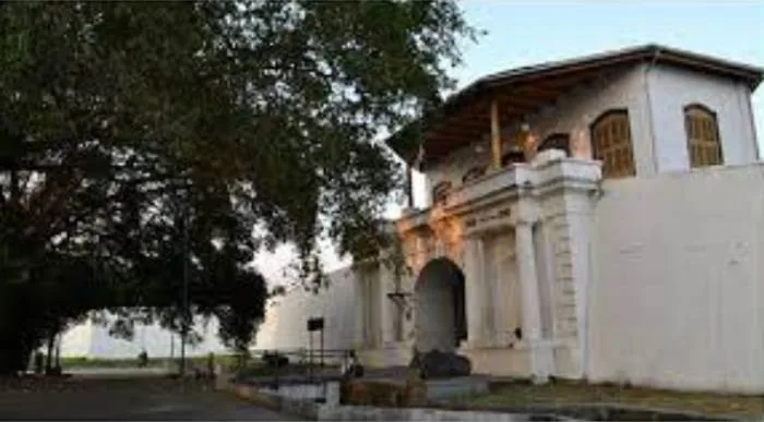 2707 - benteng vastenburg benteng vastenburg Solo