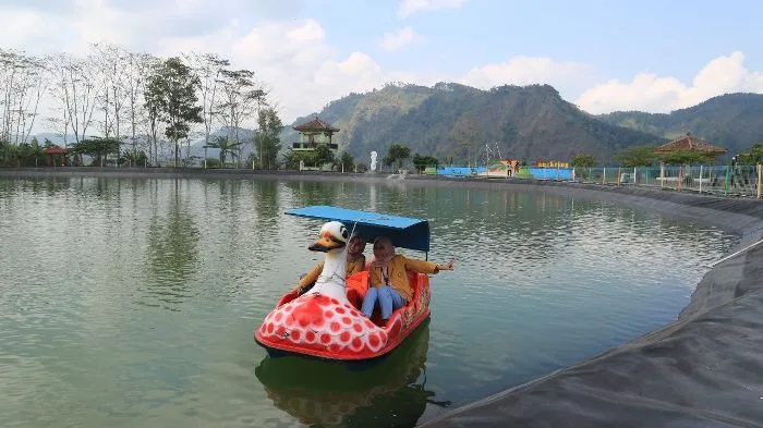 2807 - embung cangkring2 - telaga salah satu sudut agrowisata embung cankring