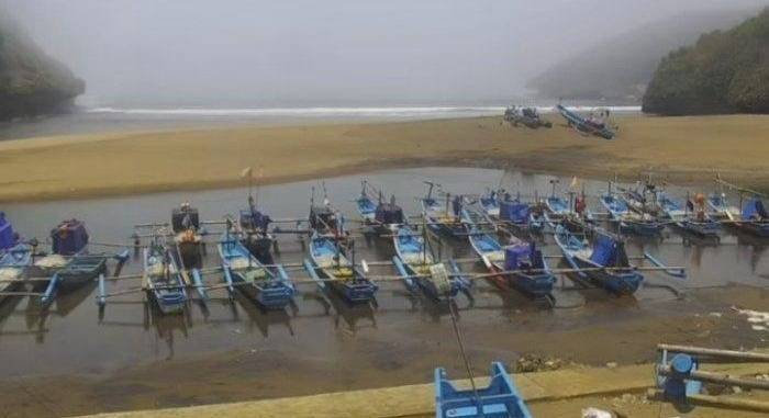 fenomena kabut tebal di pantai gunungkidul