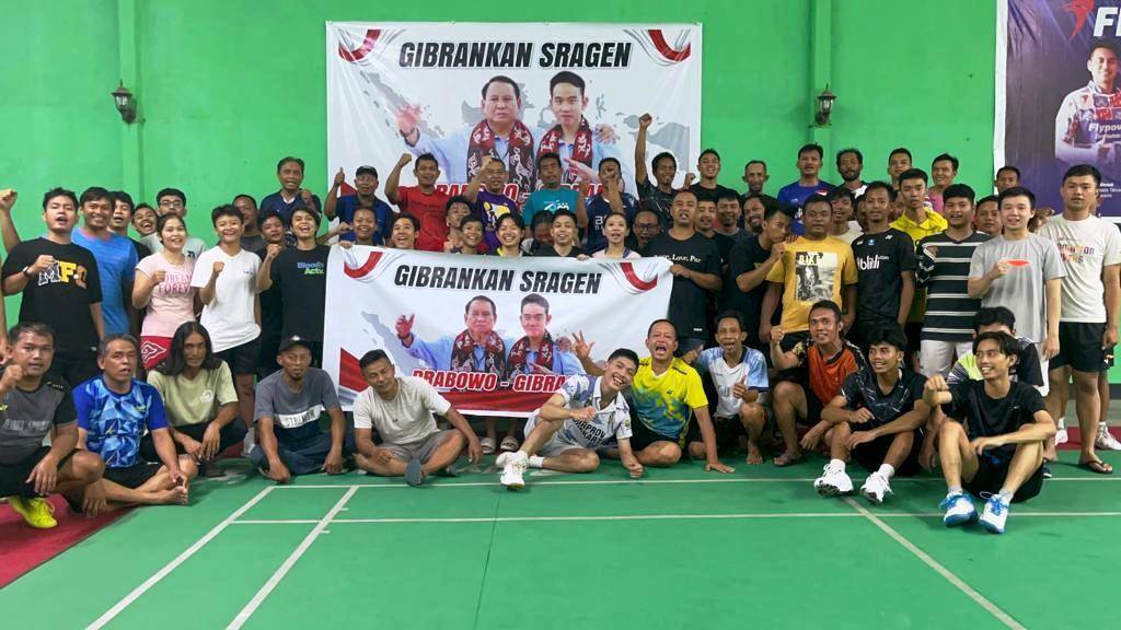 Ratusan muda-mudi di Sragen Deklarasikan Dukungan Terhadap Prabowo-Gibran
