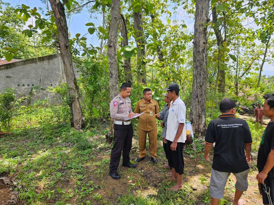 Tersengat Listrik Tersengat Listrik