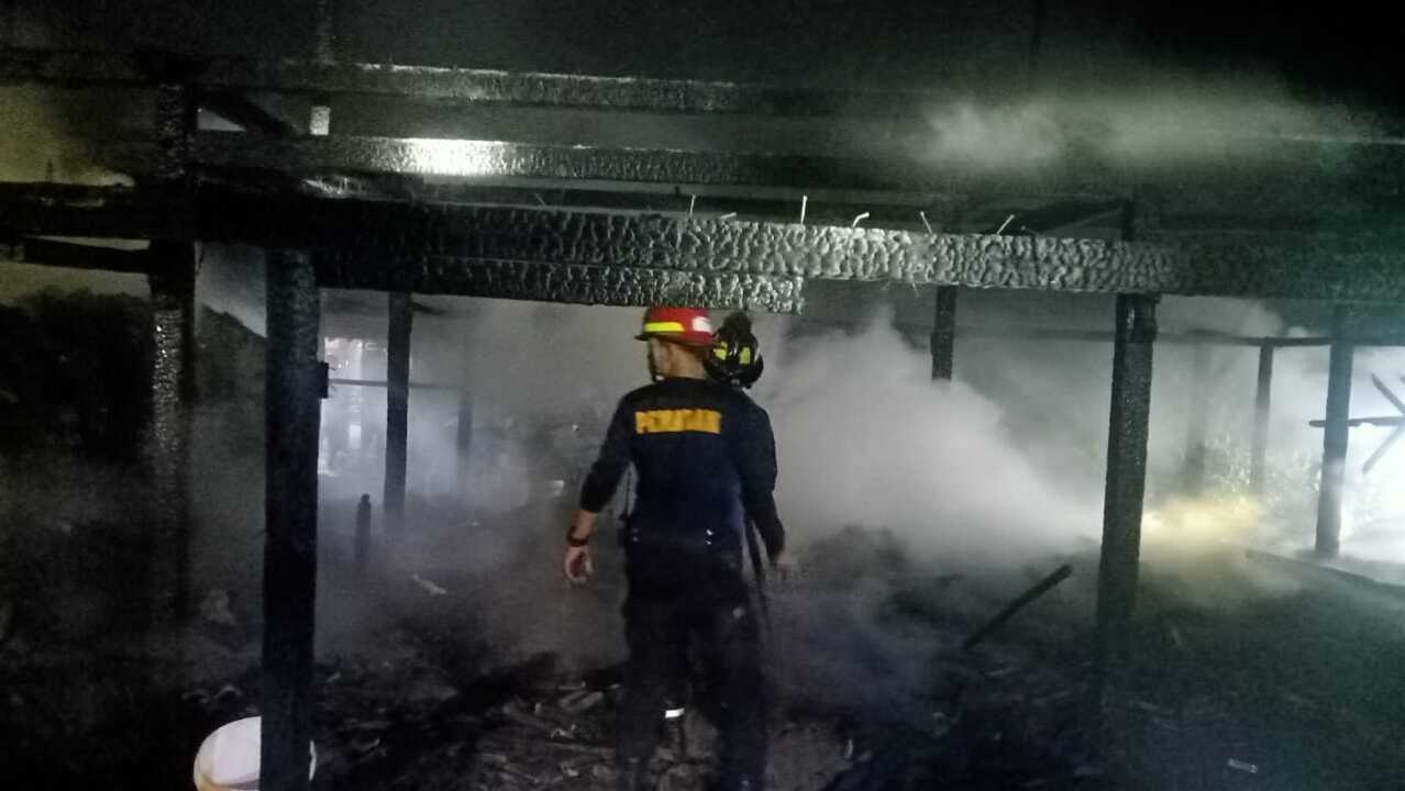 kebakaran panggang jagung