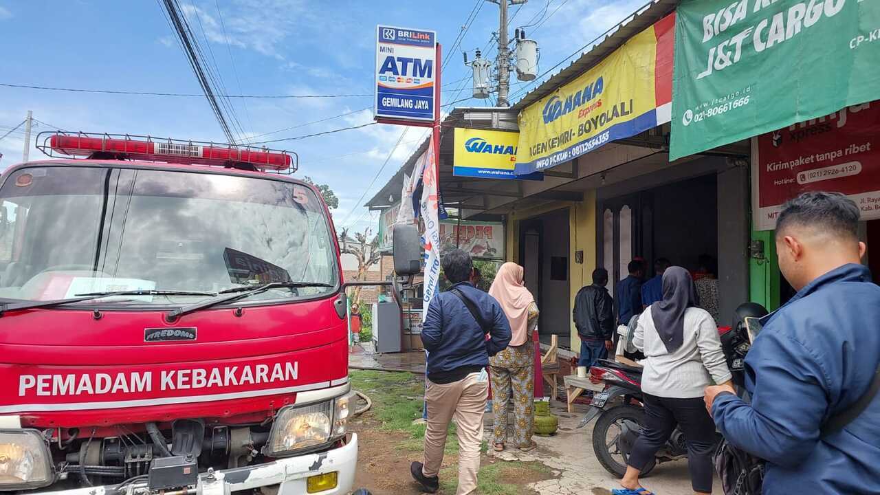 kebakaran warung boyolali