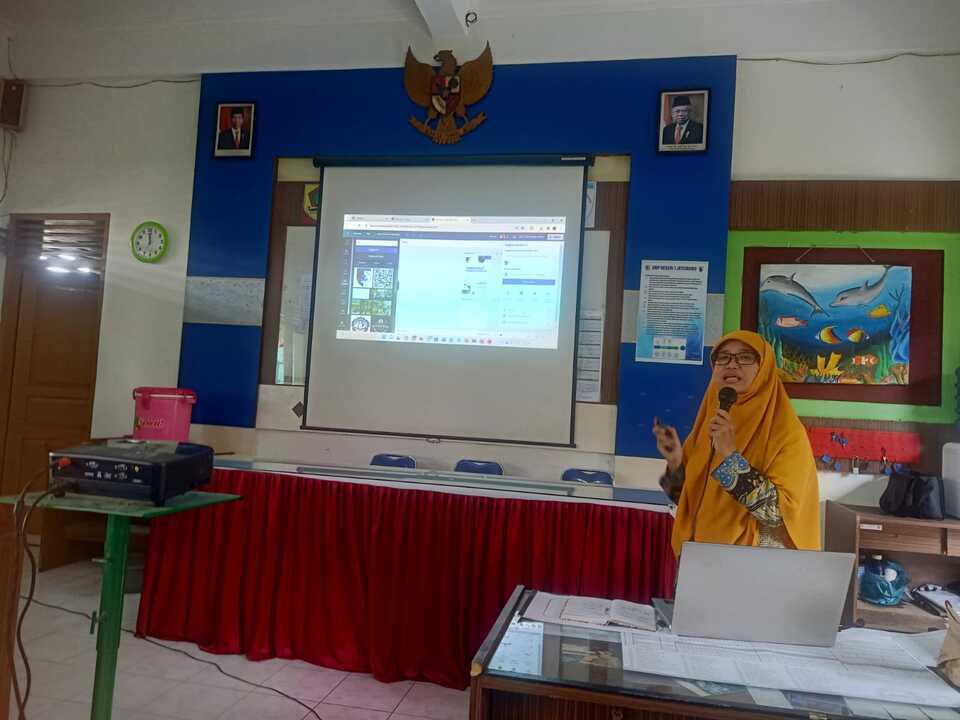 Berbagi praktik baik