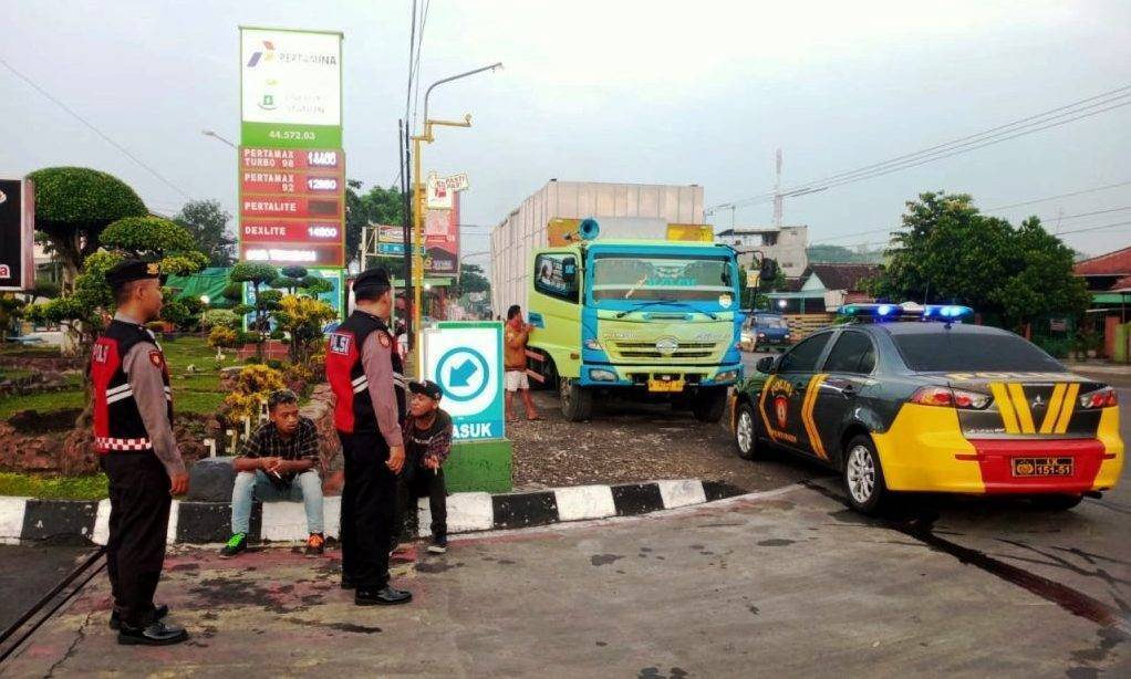 Tim Patroli Gabungan Samapta Polres Sragen dan Polsek