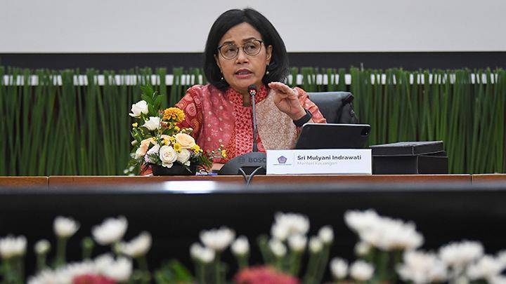 Menkeu Sri Mulyani gelar rapat bahas situasi geopolitik usai serangan Iran ke Israel