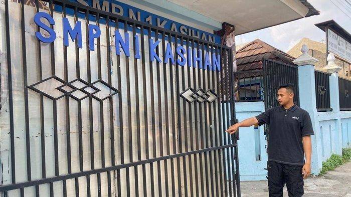 SMPN 1 Kasihan dilempari