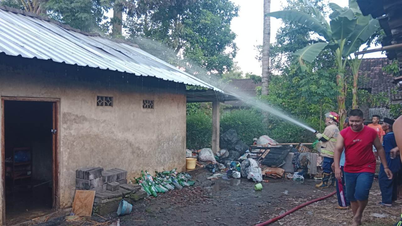 kebakaran rumah boyolali 3