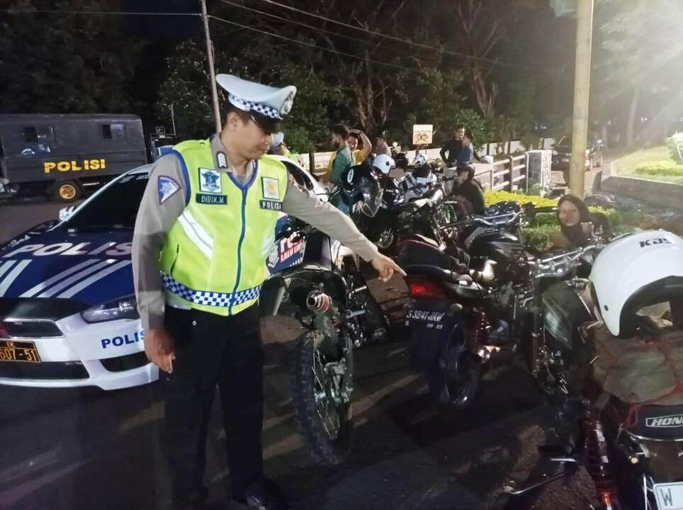 Polisi Razia Puluhan Sepeda Motor Kenalpot Brong