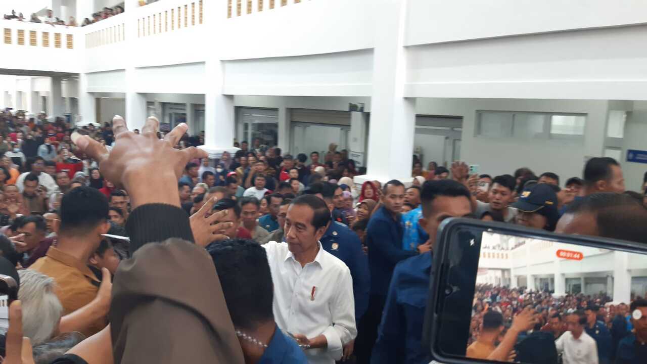 jokowi resmikan Pasar Jongke