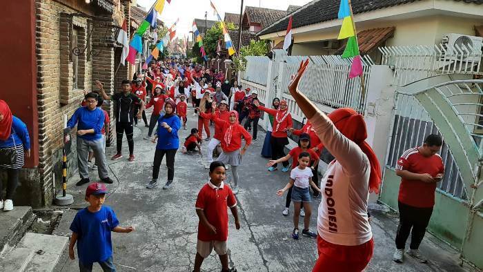 1808 - gerak jalan - senam