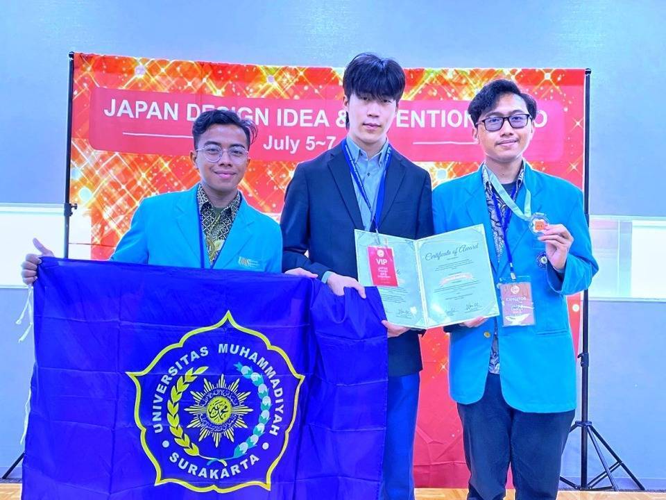 Silver Medal dalam Ajang Internasional di Jepang