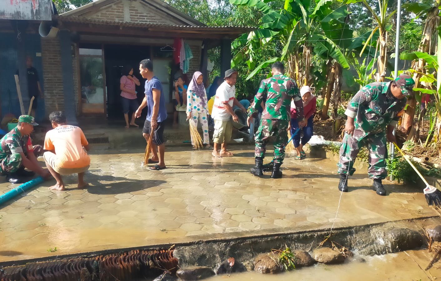 Banjir di Perbukitan Perbatasan Wonogiri -Pacitan-Ponorogo, Berdampak di Dusun Bonggi Gambiranom dan Tinasat Gesing Kismantoro Wonogiri