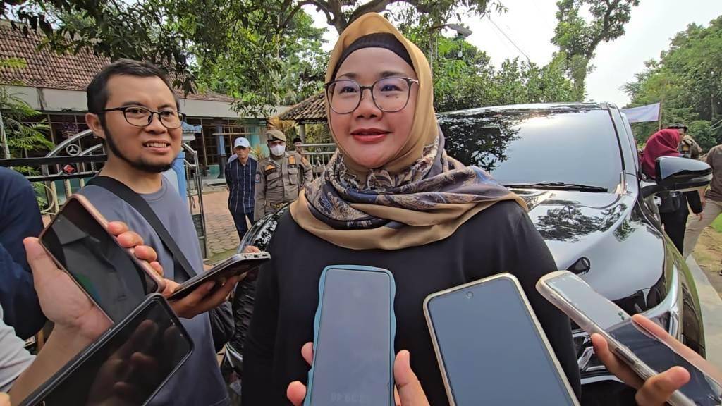 Kader Terbaik PDI Perjuangan Sragen, Kusdinar Untung Yuni Sukowati