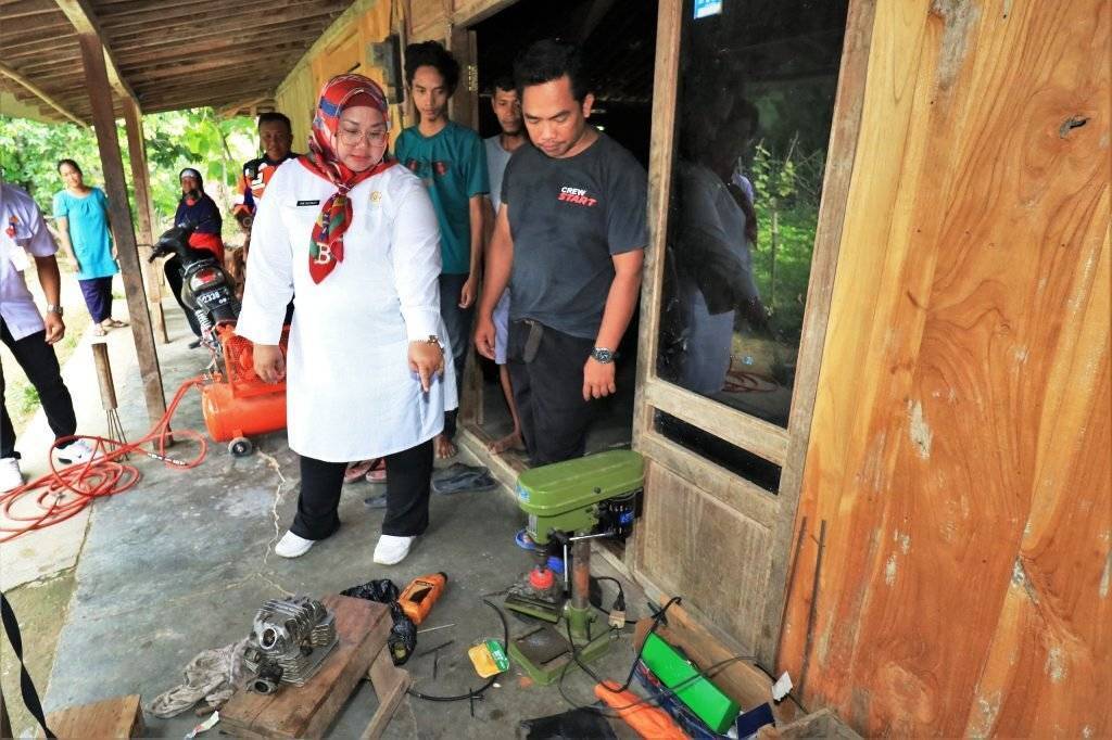 CREATOR: gd-jpeg v1.0 (using IJG JPEG v80), quality = 85