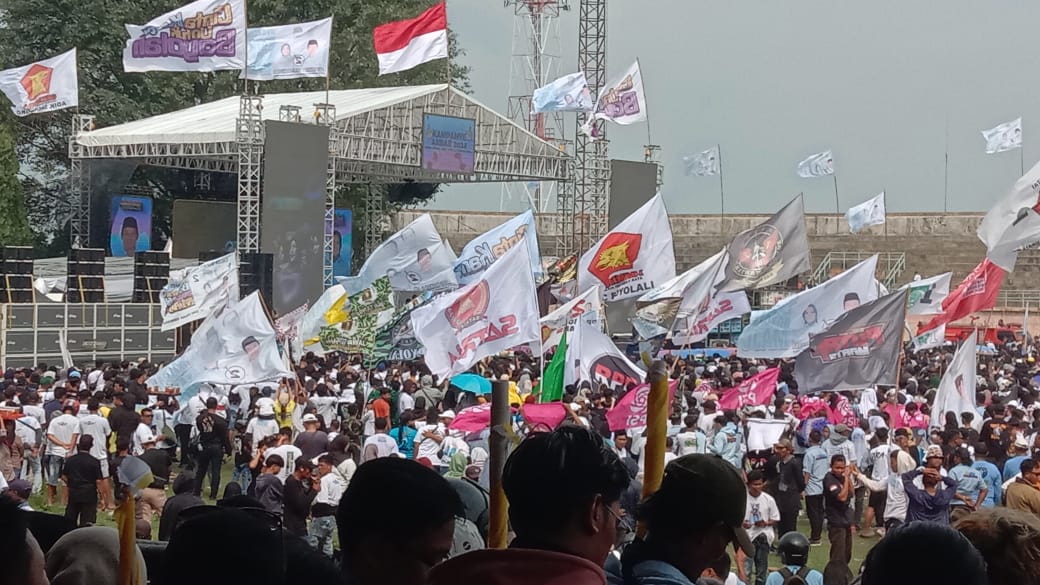 Makan Soto Bersama Agus-Fajar, Jokowi: Boyolali Harus Menang, Boyolali Kembali Tersenyum