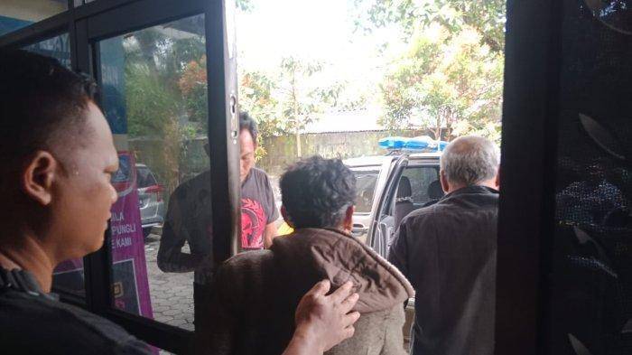 0812 - pencuri brung penangkapan pencuri burung